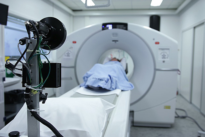 MRI CT 違い